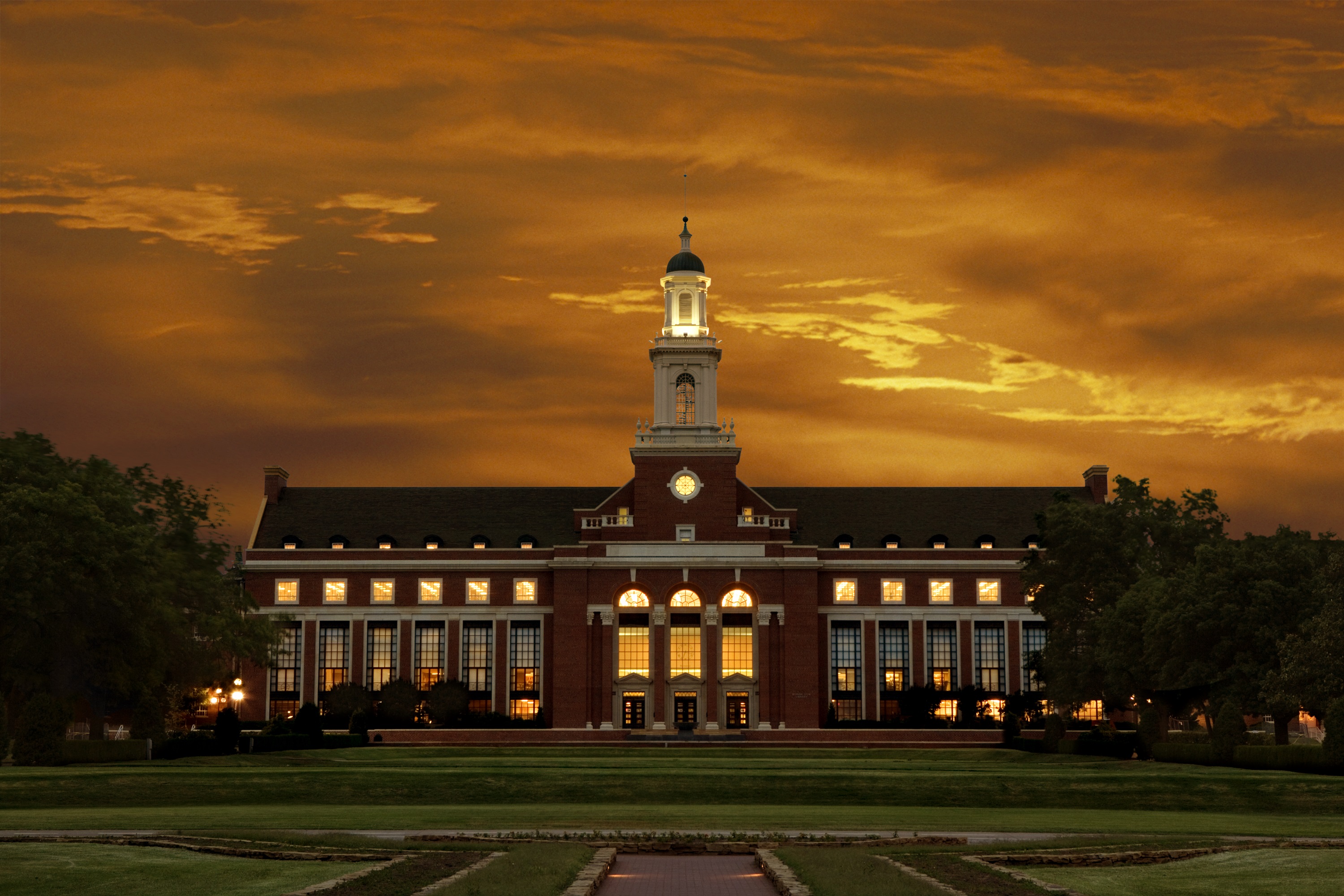 Oklahoma-State-University-online-degree-in-information-technology